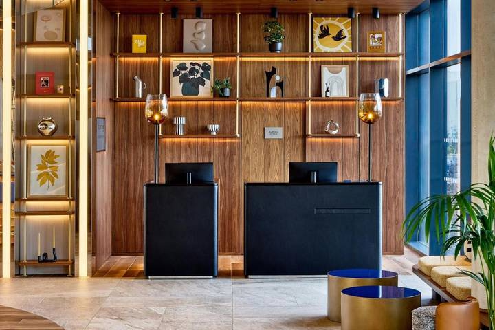 Hôtel pour 2 personnes, avec terrasse et piscine, animaux acceptés