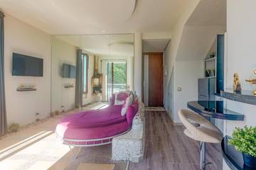 Gîte pour 2 personnes, avec vue et balcon dans Dar Bouazza