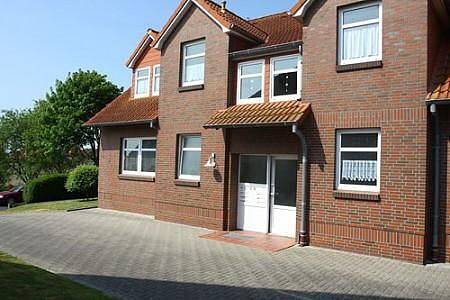 Ferienwohnung für 4 Personen, mit Garten und Terrasse in Carolinensiel - 2