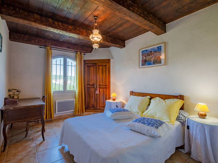 Ferienwohnung für 6 Personen, mit Terrasse und Garten sowie Seeblick und Ausblick in der Verdonschlucht - 4