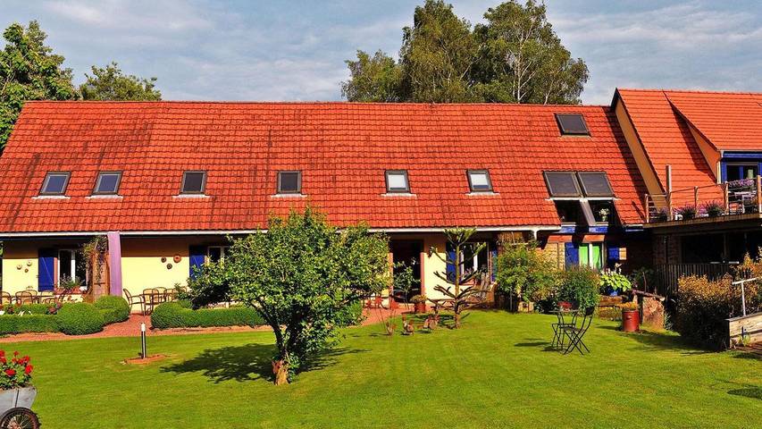 Cottage pour 5 personnes, avec jardin et sauna ainsi que piscine et terrasse à Pfaffenhoffen