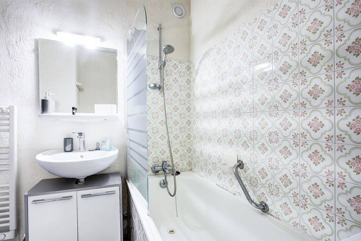 Ganze Wohnung, Ferienwohnung für 4 Personen mit Balkon in Amélie-les-Bains-Palalda, Mittelmeerküste (Frankreich)