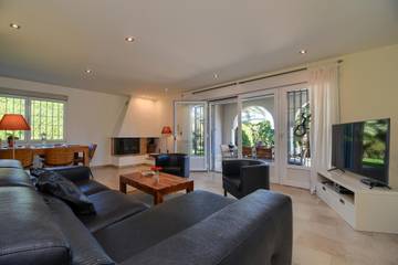Villa for 8 People in El Palmar, Costa Blanca, Photo 3