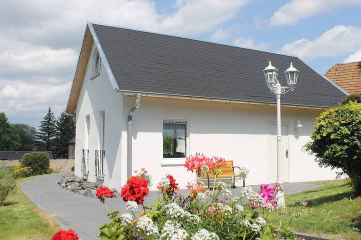 Ferienhaus für 4 Personen, mit Garten in Niederwiesa