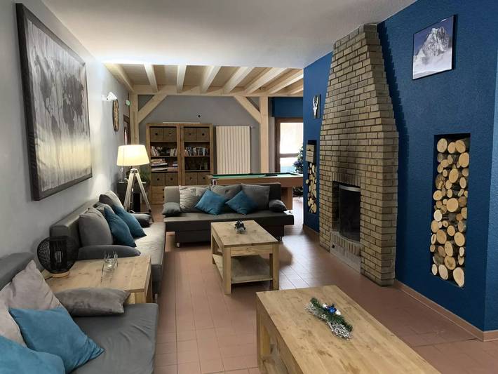 Camping pour 6 personnes, avec terrasse et piscine, animaux acceptés en Savoie - 4