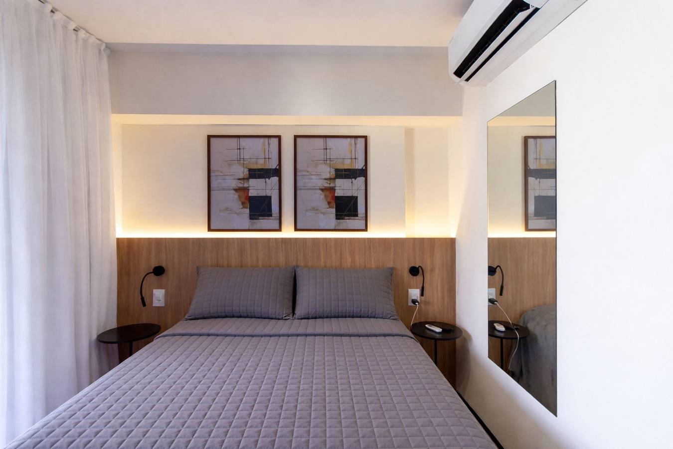 Entire studio, Studio com Varanda a 650m do metrô - Vila Mariana in Vila Mariana, São Paulo