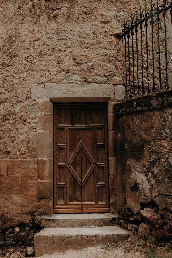 Location de vacances pour 4 personnes, avec vue ainsi que jardin et piscine à Figeac - 3
