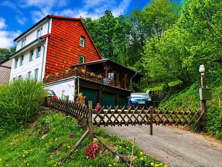 Gästehaus für 6 Personen, mit Terrasse und Ausblick sowie Garten, mit Haustier - 1