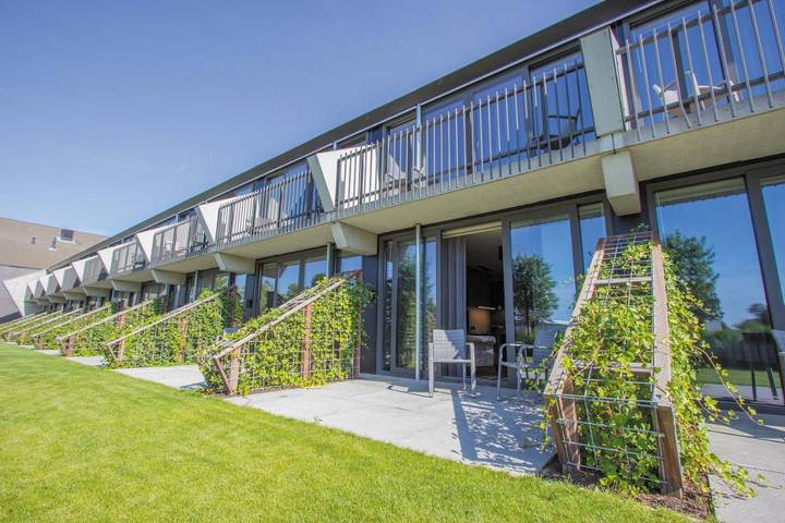 Hôtel pour 3 personnes, avec jacuzzi et sauna ainsi que jardin et piscine à Asten