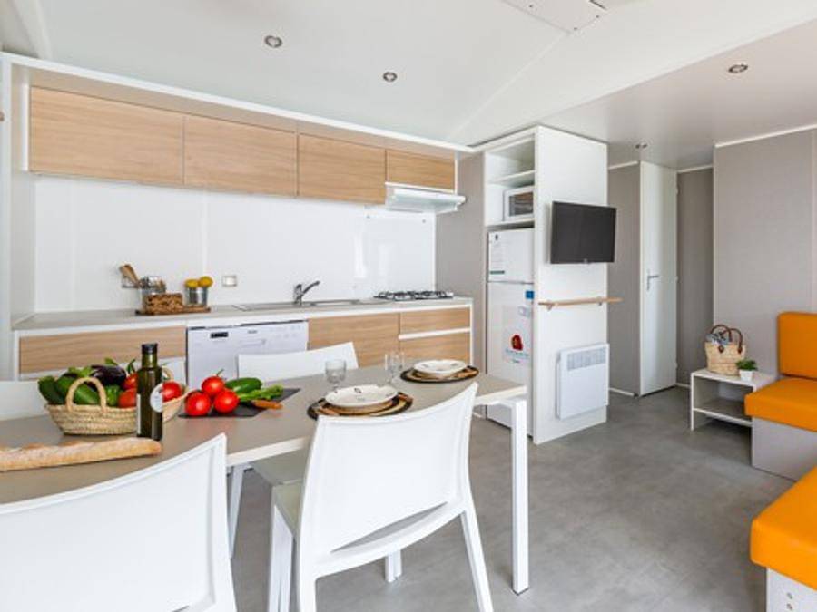 Camping Port de Plaisance  - Mobilhome 6 personnes - Premium | 3 Ch. | 6 Pers. | Terrasse surélevée | Tv in Clohars-Fouesnant, Région de Quimper