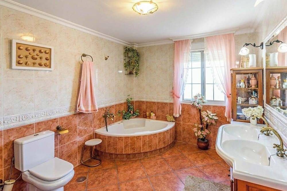 Villa Riillo Casarabonela in Casarabonela, Sierra de las Nieves