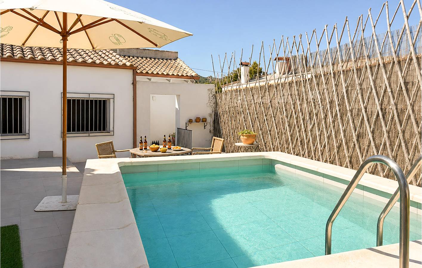 Gemütliche Wohnung mit WLAN, Klimaanlage, Pool und Parkplatz in Abarán, Murcia Binnenland