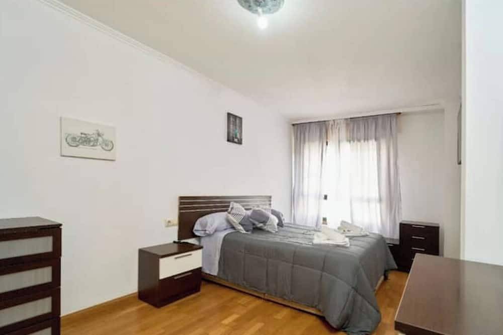 Entire apartment, Piso en Mondariz 3 Dormitorios y 2 Baños in Mondariz, Pontevedra Province