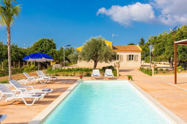 Villa für 10 Personen, mit Whirlpool und Garten