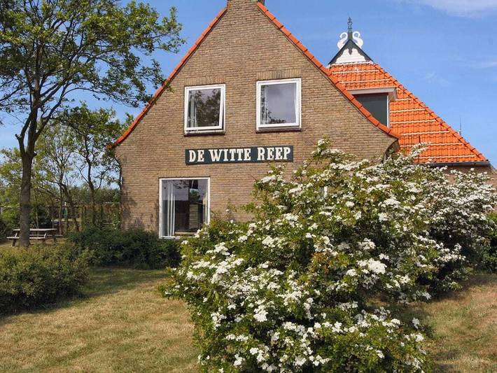Vakantiehuis voor 10 personen, met Terras en Tuin in Hollum