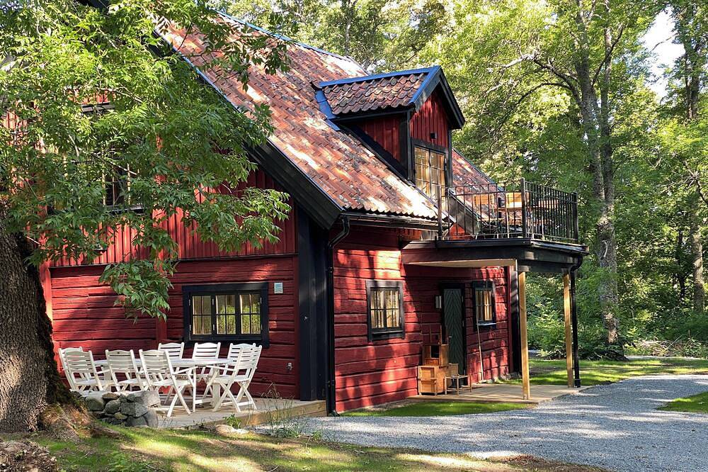 Wunderbares 6-Bett-Haus im schönen Herrenhauspark in Mariefred, Mälaren