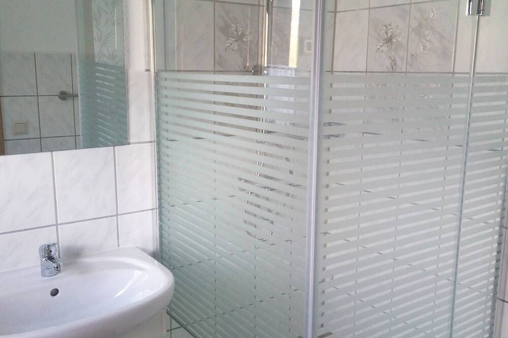 Ganze Wohnung, Ferienwohnung in Boddennähe in Polchow, Glowe