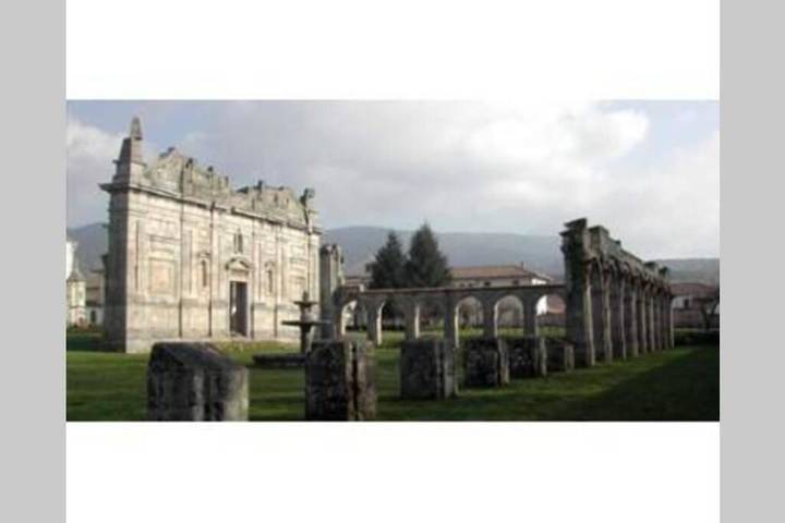 Gîte pour 4 personnes, avec vue et balcon à Serra San Bruno