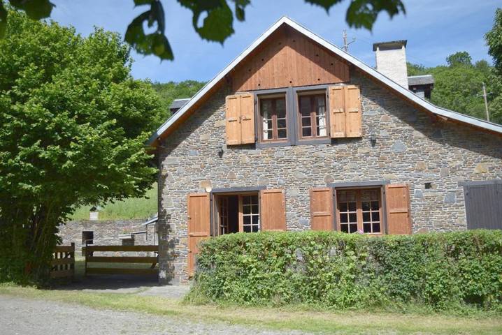 Gîte pour 10 personnes, avec vue et jardin, animaux acceptés à Benque-Dessous-et-Dessus - 3
