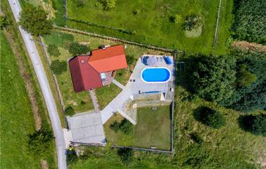 Vakantiehuis voor 8 Personen in Općina Kraljevec na Sutli, Krapina-Zagorje, Afbeelding 2