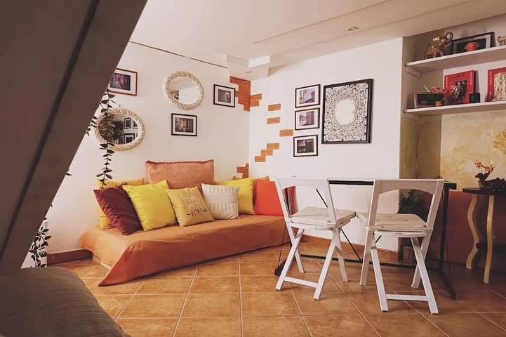 Appartement entier, Napoleon vacation home to the historic center of the city and from the famous earth district. in Pouzzoles, Province de Naples