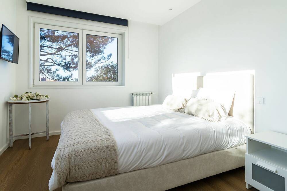 Gil Love - Luxurious V5 w/ Pool by Lovelystay in Canidelo, Distrito de Porto