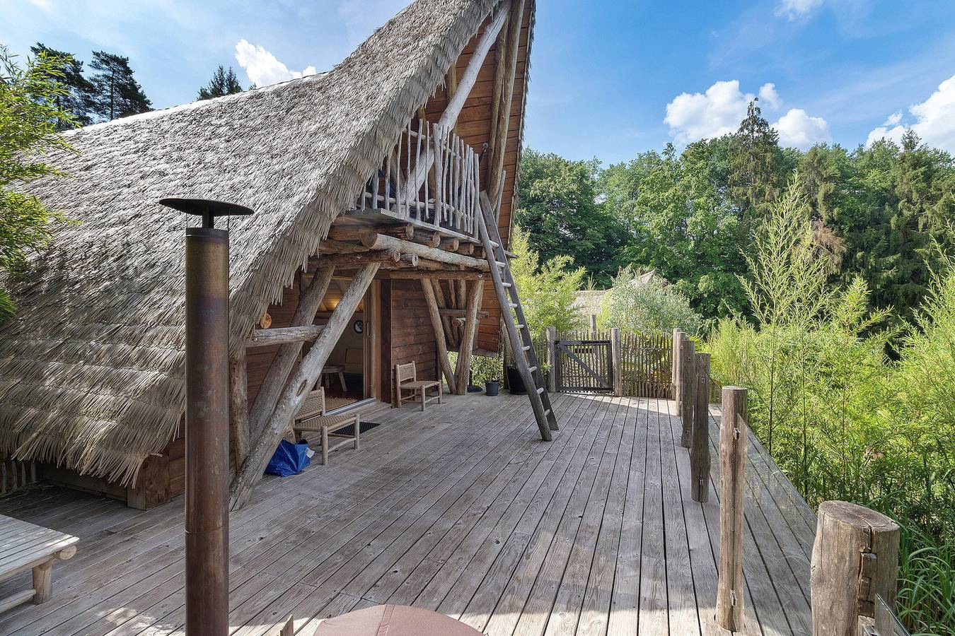 La Cabane Java – Escapade romantique en pleine nature avec spa privé, terrasse et activités in Angoisse (Dordogne), Périgord Vert