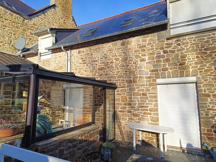 Gîte pour 6 personnes, avec terrasse et jardin à Saint-Marcan - 2