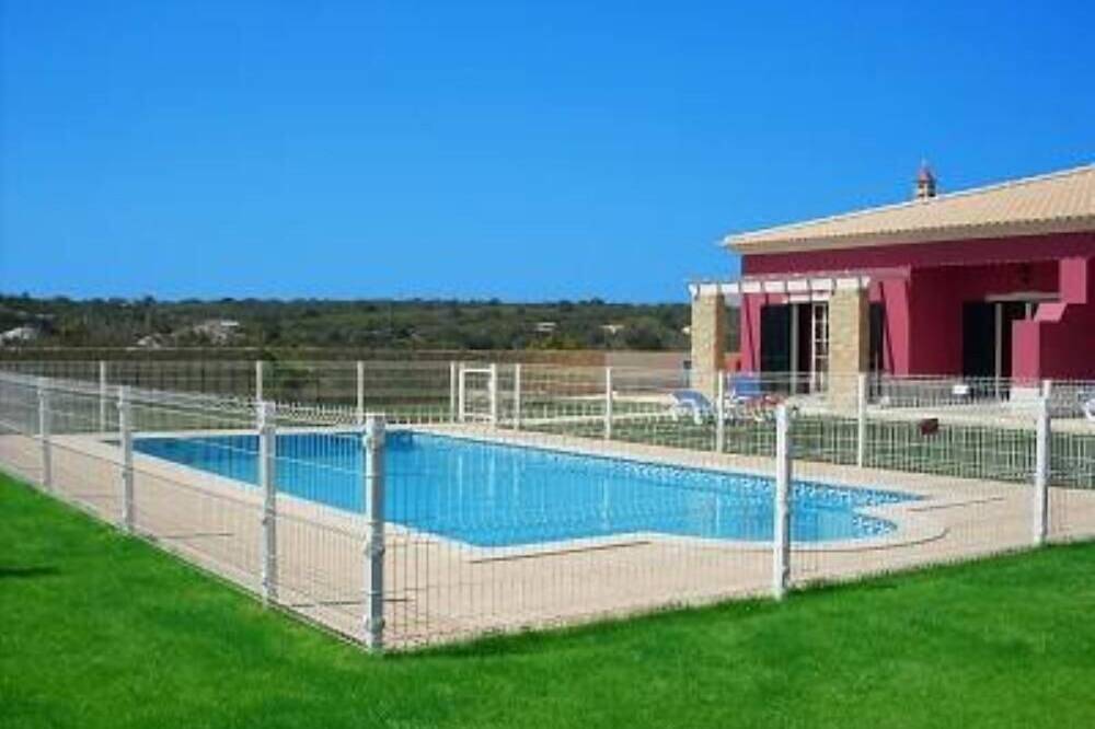 Villa 10 Minuten vom Golfplatz und strande und der historischen Stadt Silves in Algoz, Faro Distrikt