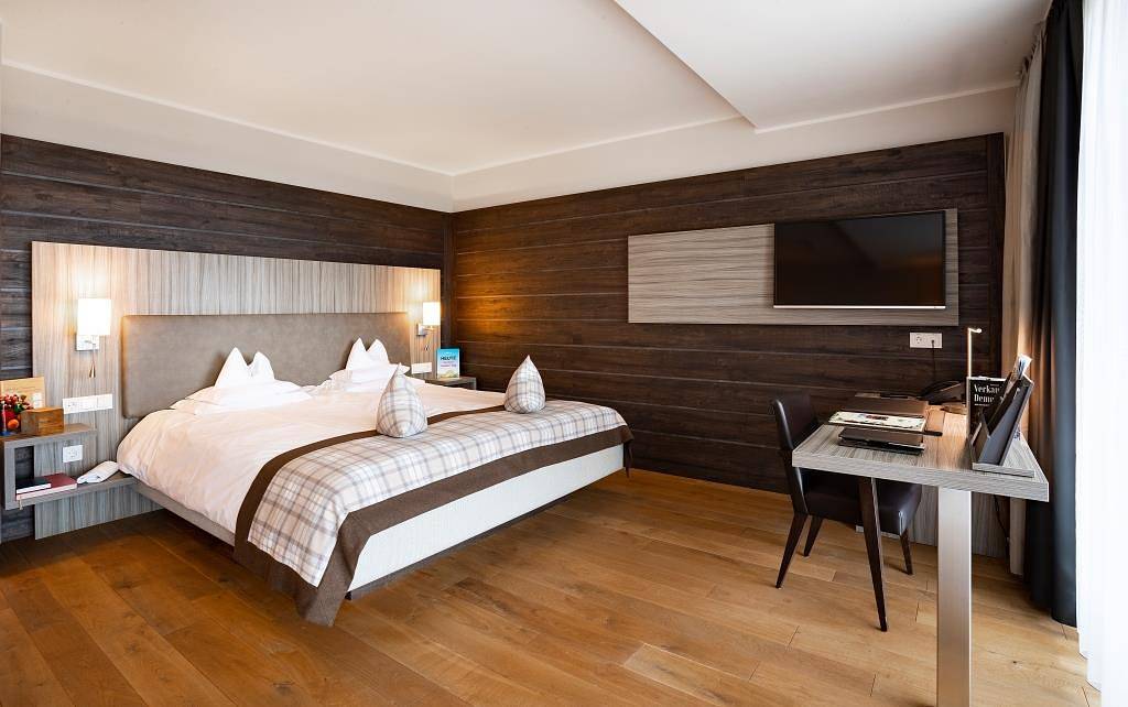 Bio- und Wellnesshotel Alpenblick - Doppelzimmer mit Dusche/Wc/Balkon in Höchenschwand, Südschwarzwald