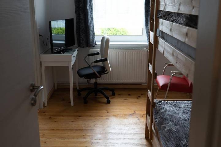 Ferienwohnung für 6 Personen, mit Terrasse und Garten in Wredenhagen - 4