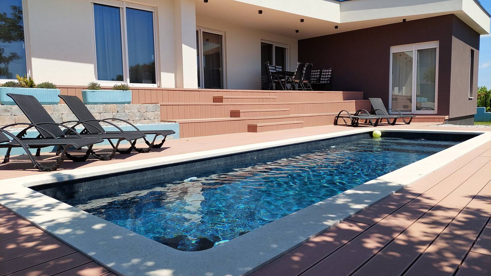 Villa Ernesta mit Pool in Pula-Medulin, Vintijan