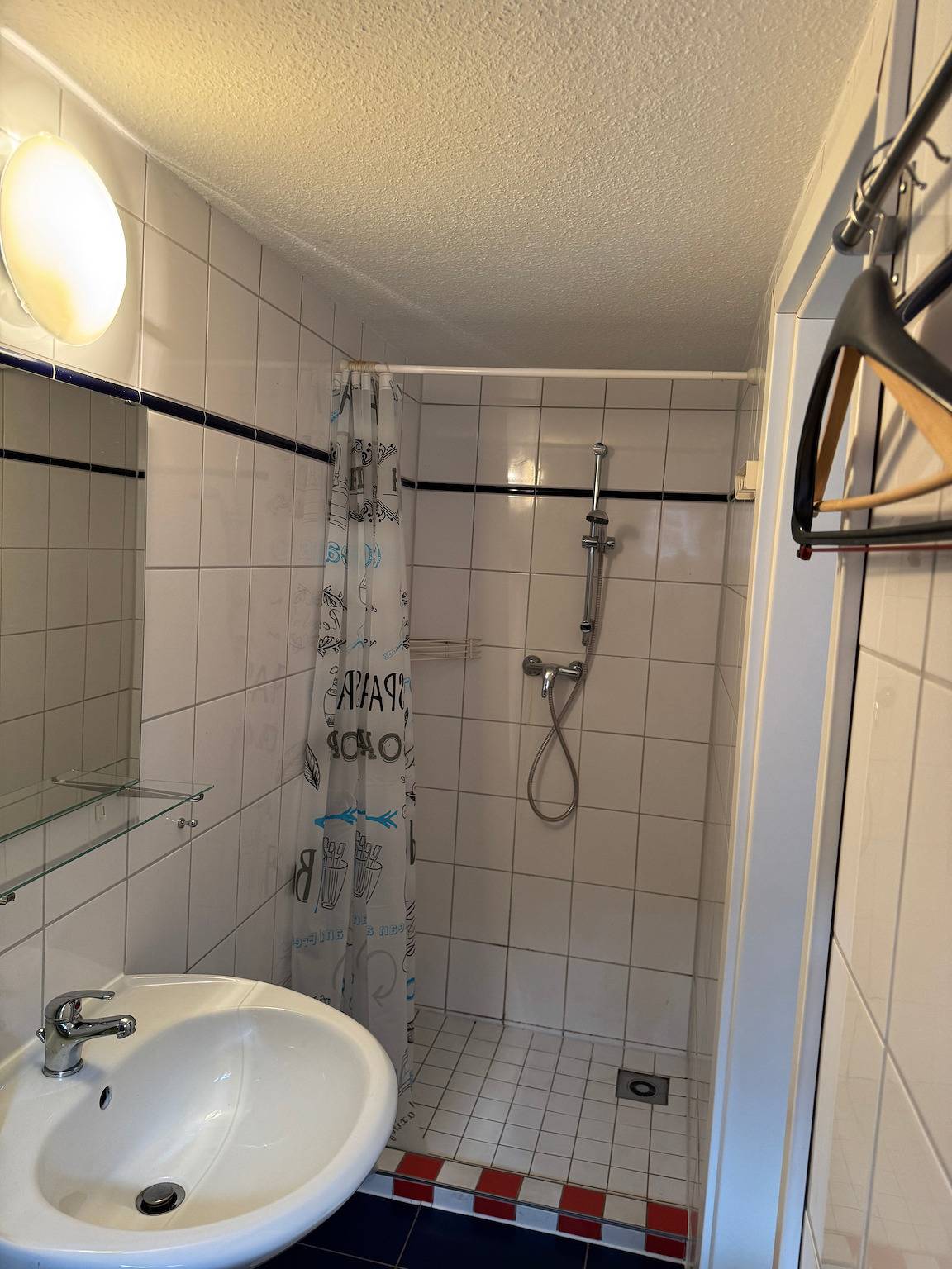 Pension am Elberadweg Zimmer 3 in Rogätz, Elbe-Börde-Heide