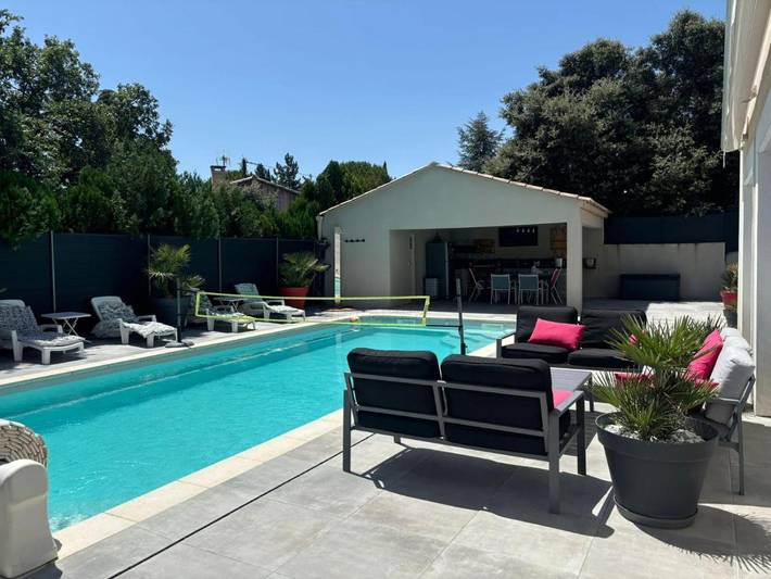 Maison de vacances pour 3 personnes, avec jardin et piscine