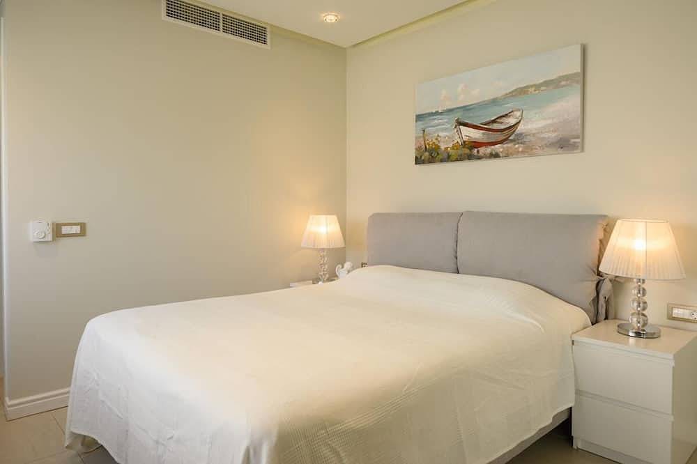 Apartamento entero, Petralis Residence   2 Bedroom Apartment with sea view in Playa de Almyrós (Agios Nikolaos), Norte de Creta