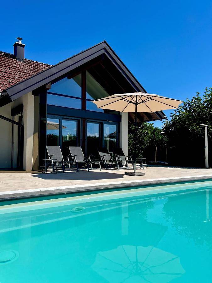 Ferienhaus für 8 Personen, mit Pool und Garten - 1
