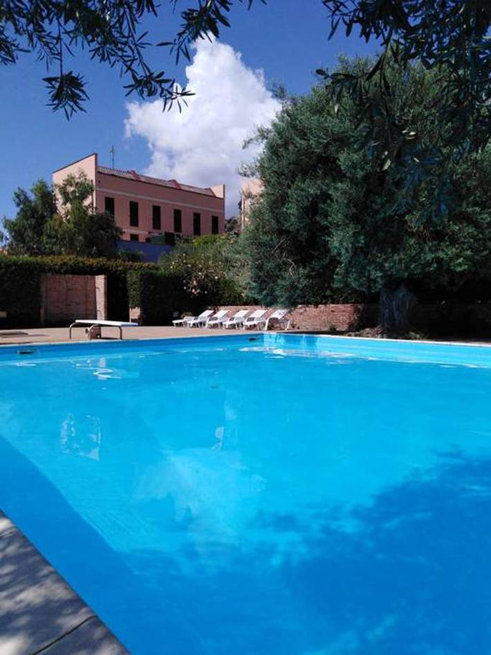 Gîte pour 4 personnes, avec piscine et balcon à Letojanni - 2