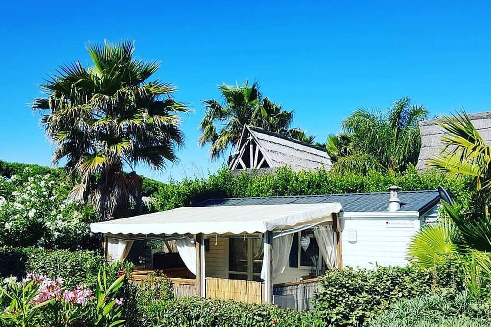 Mobilheimvermietung St. Tropez/ Plage de Pampelonne \ndirekter Zugang zum Strand. in Pampelonne, Ramatuelle