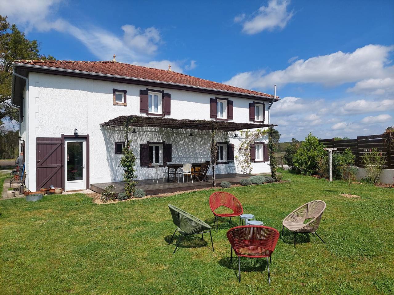 Casa de vacaciones 'Bienvenue À La Maison' con terraza, jardín privados y Wi-Fi in Mézos, Côte d’Argent