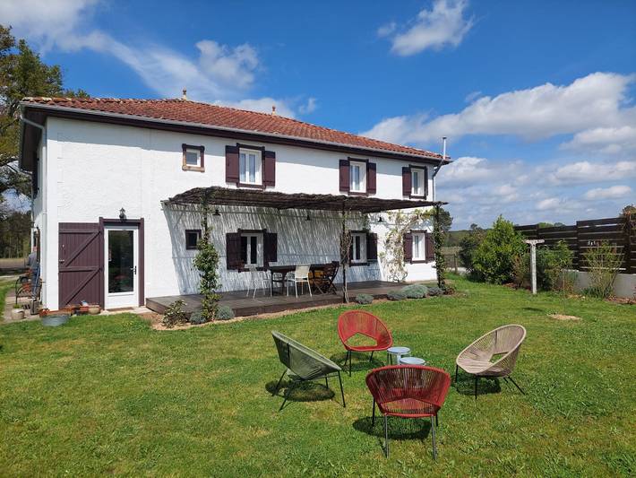 Location de vacances pour 8 personnes, avec jardin, animaux acceptés à Mézos - 2