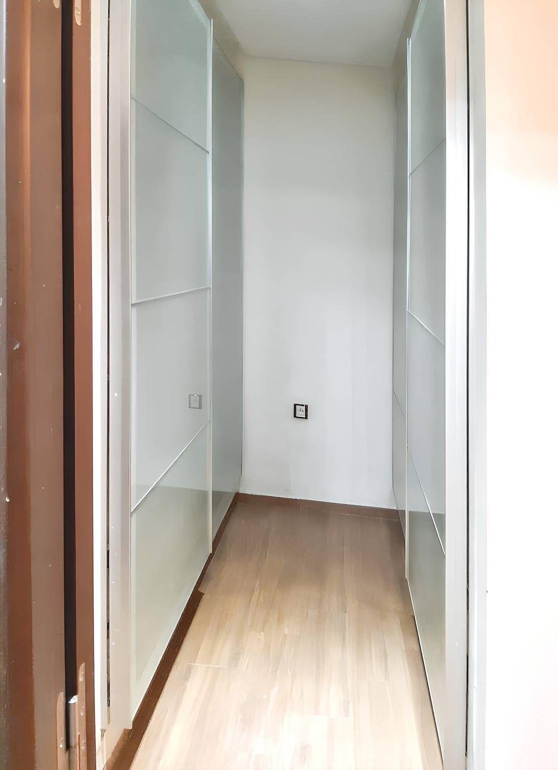 Entire apartment, Spacious apartment in Nouaseur of 167 m² in Grand Casablanca region
