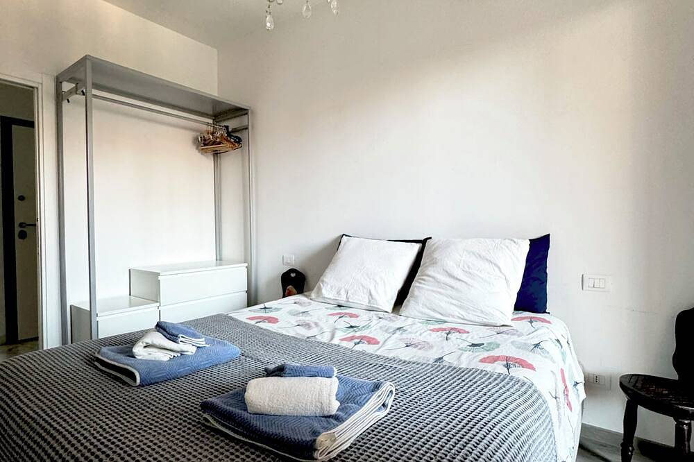 Gorgeous apartment just minutes from the Duomo in Prada Foundation district in Mailand, Mailand Provinz