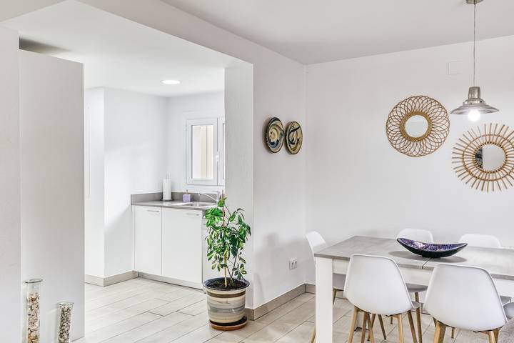 Renoviertes Ferienhaus "Casa en Begur" mit Garten & Wlan in Residencial Begur, Begur