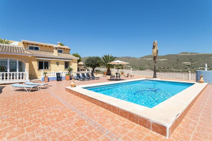 Villa pour 6 personnes, avec jardin à El Campello - 4
