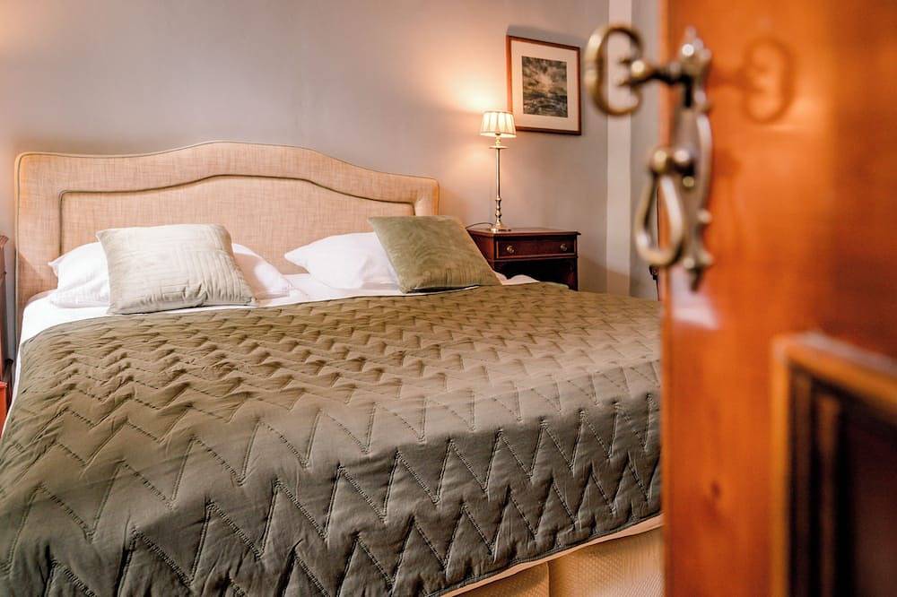 Apartamento entero, Spend the night in a monument in the middle of Halberstadt's old town in Halberstadt, Magdeburg Börde