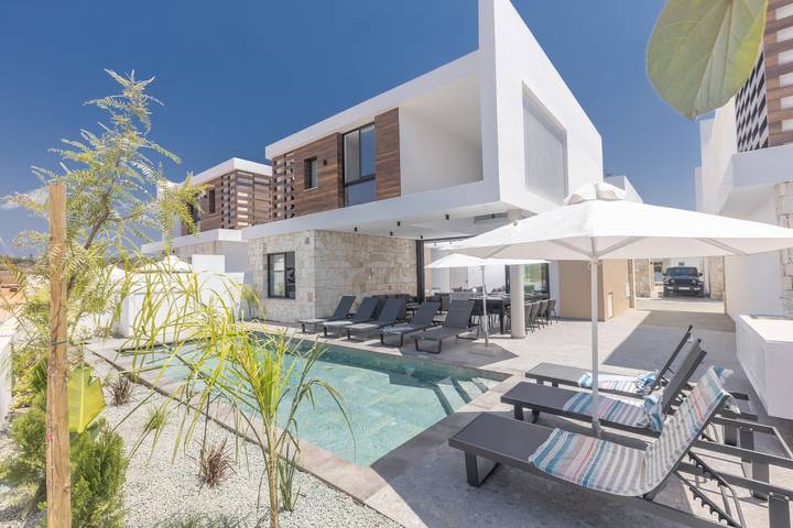 Ferienhaus für 9 Personen, mit Balkon/Terrasse