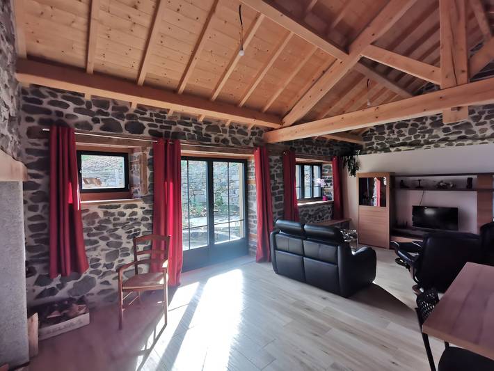 Gîte la forge faverolles in Val-d'Arcomie, Région de Saint-Flour