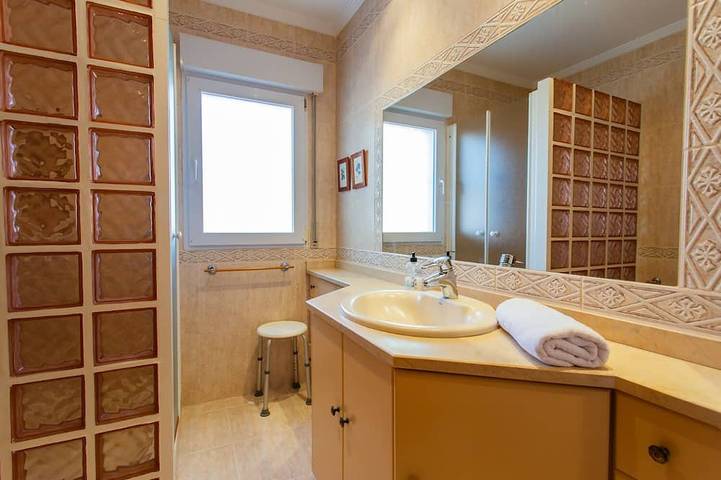 Ferienhaus für 22 Personen, mit Garten und Pool sowie Balkon in La Manga del Mar Menor - 4