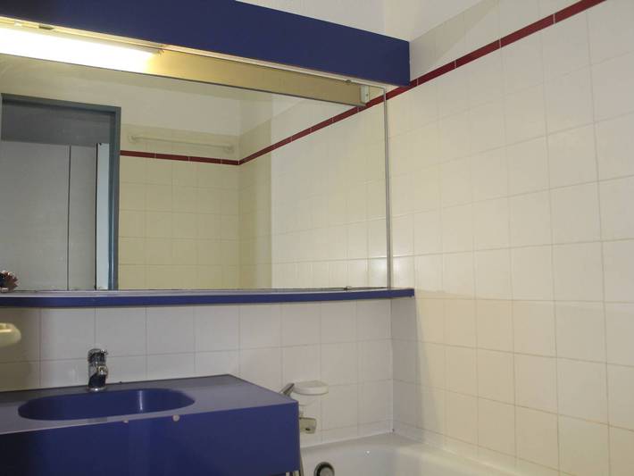 Gîte pour 4 personnes, avec terrasse dans Port Marina Baie des Anges - 4