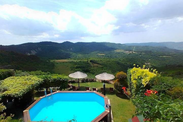 Ferienhaus für 11 Personen, mit Garten und Balkon